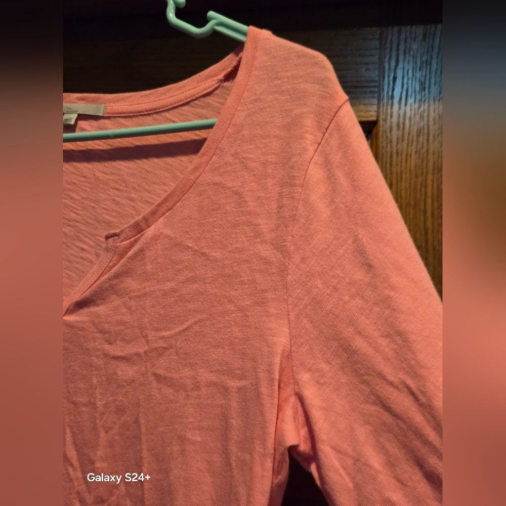 Pink V-Neck Long Sleeve Top - Picture 5 of 13